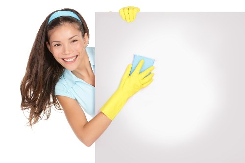 Deep carpet cleaning equipment in West Ham